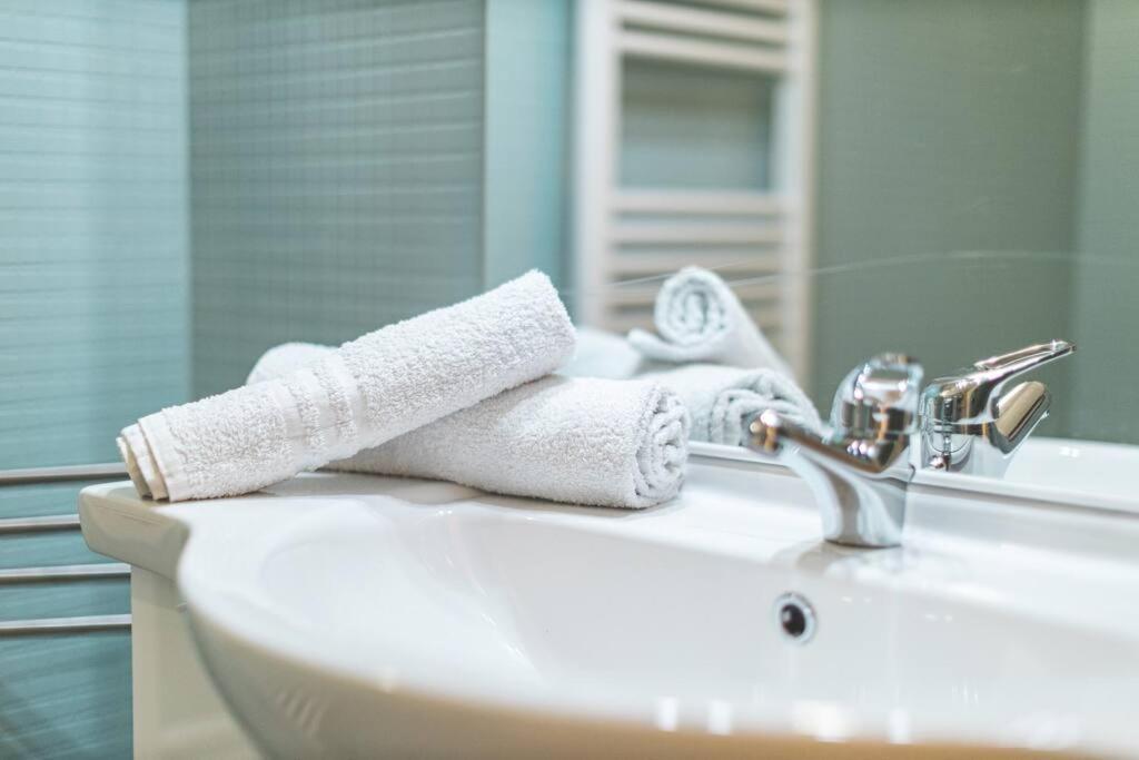 Suite Il Borgo Monza - Milano + Garage Privato Desio Kültér fotó